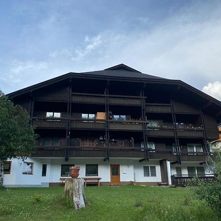 Apartment Granat Sankt Oswald  Exteriör bild